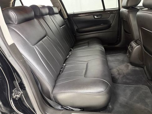 Used 2008 Cadillac DTS Limousine FWD image 43