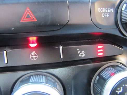 Used 2023 RAM 1500 Big Horn AWD/4WD image 42