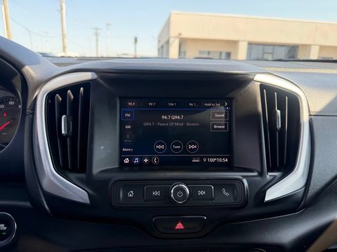 Used 2020 GMC Terrain SLE FWD image 35