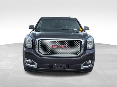 Used 2017 GMC Yukon XL Denali w/ Open Road Package RWD image 23