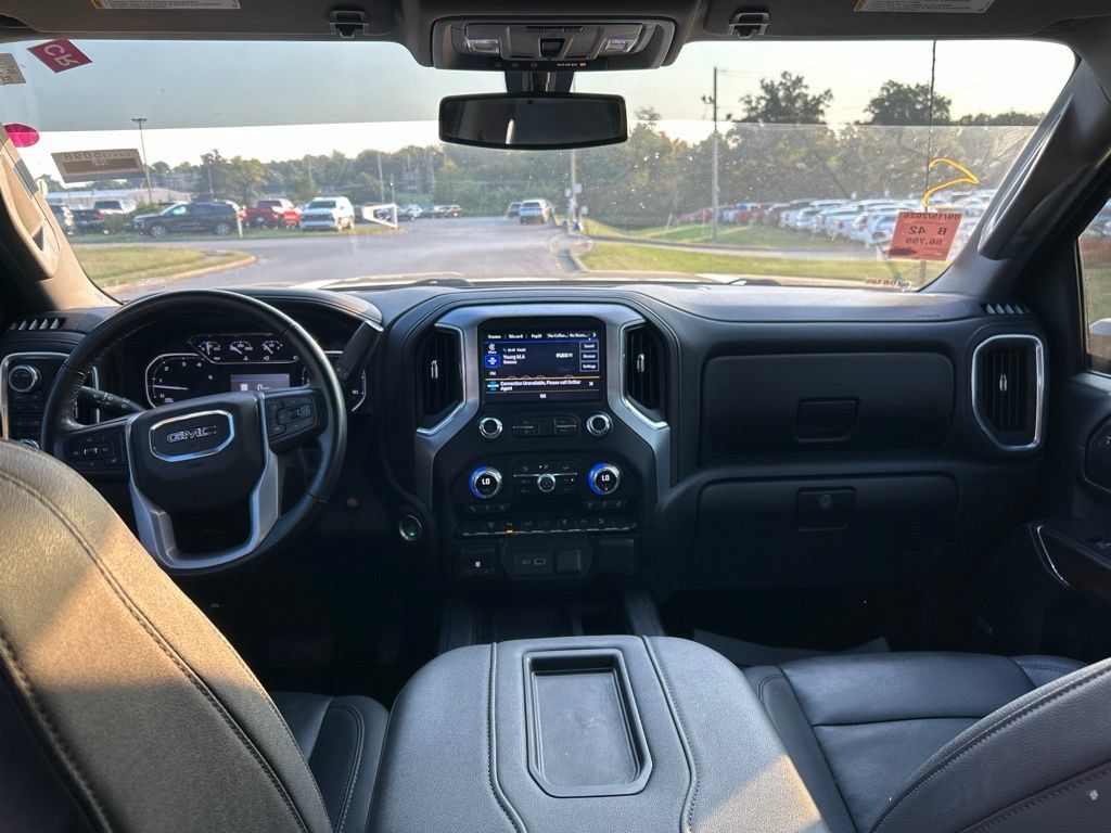 Used 2021 GMC Sierra 2500 SLT w/ SLT Premium Package AWD/4WD image 5