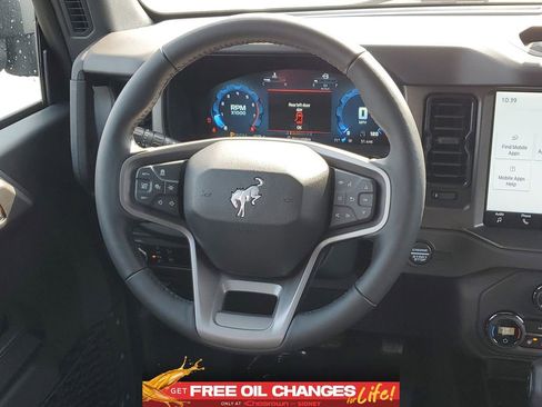New 2025 Ford Bronco Badlands image 13