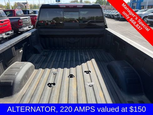Used 2025 Chevrolet Silverado 2500 High Country w/ High Country Premium Package AWD/4WD image 6