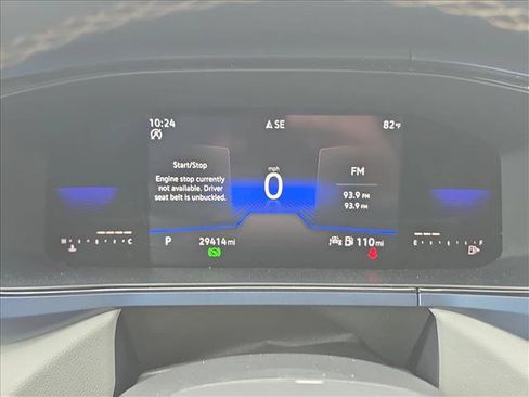 Used 2023 Volkswagen Taos SE w/ Panoramic Sunroof Package FWD image 14