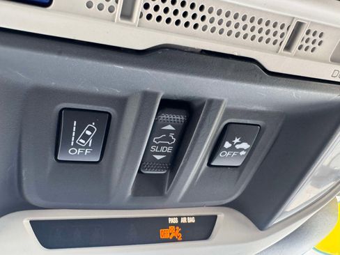 Used 2023 Subaru Forester Limited AWD/4WD image 42