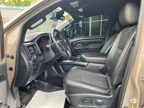 Used 2021 Nissan Titan PRO-4X w/ Pro-4x Utility Package AWD/4WD image 10