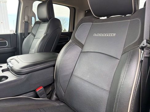 Used 2024 RAM 2500 Laramie w/ Safety Group AWD/4WD image 18