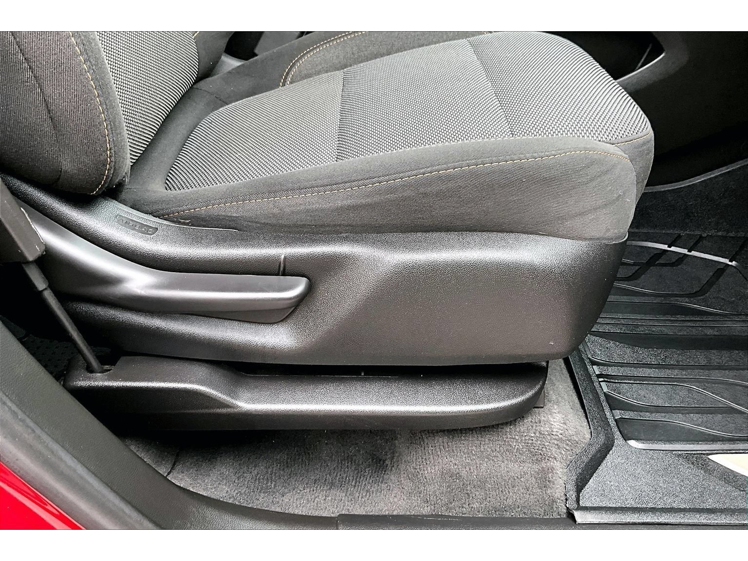 Used 2019 Chevrolet Traverse LT AWD/4WD image 52