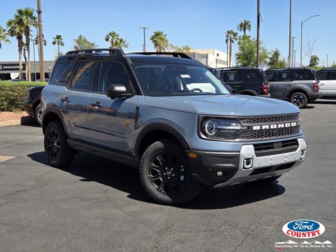 New 2026 Ford Bronco Sport Badlands w/ Badlands Tech Package AWD/4WD image 1