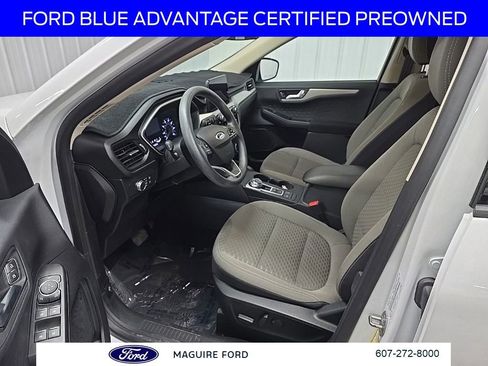 Certified 2020 Ford Escape SE FWD image 32