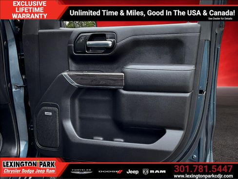 Used 2020 Chevrolet Silverado 1500 LTZ w/ LTZ Premium Package AWD/4WD image 28