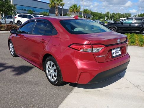 Used 2023 Toyota Corolla LE FWD image 7