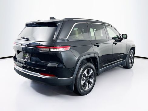 Used 2022 Jeep Grand Cherokee Limited 4xe w/ Luxury Tech Group II image 9