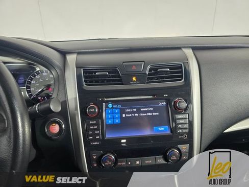 Used 2013 Nissan Altima 2.5 SV w/ 2.5SV Convenience Pkg FWD image 13