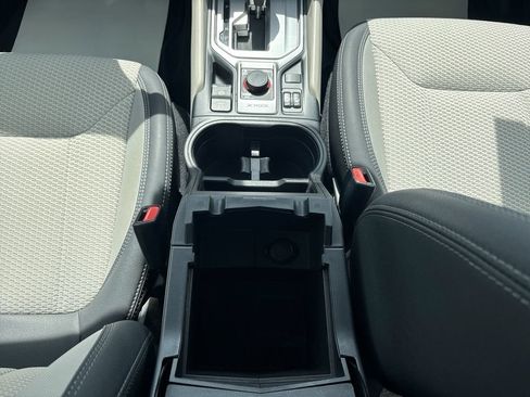 Certified 2023 Subaru Forester Premium AWD/4WD image 32