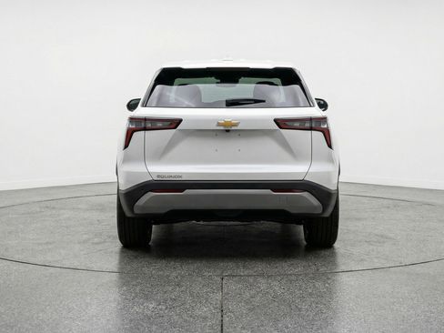Used 2025 Chevrolet Equinox LT image 7