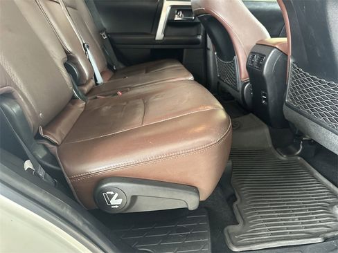 Used 2017 Toyota 4Runner Limited image 34