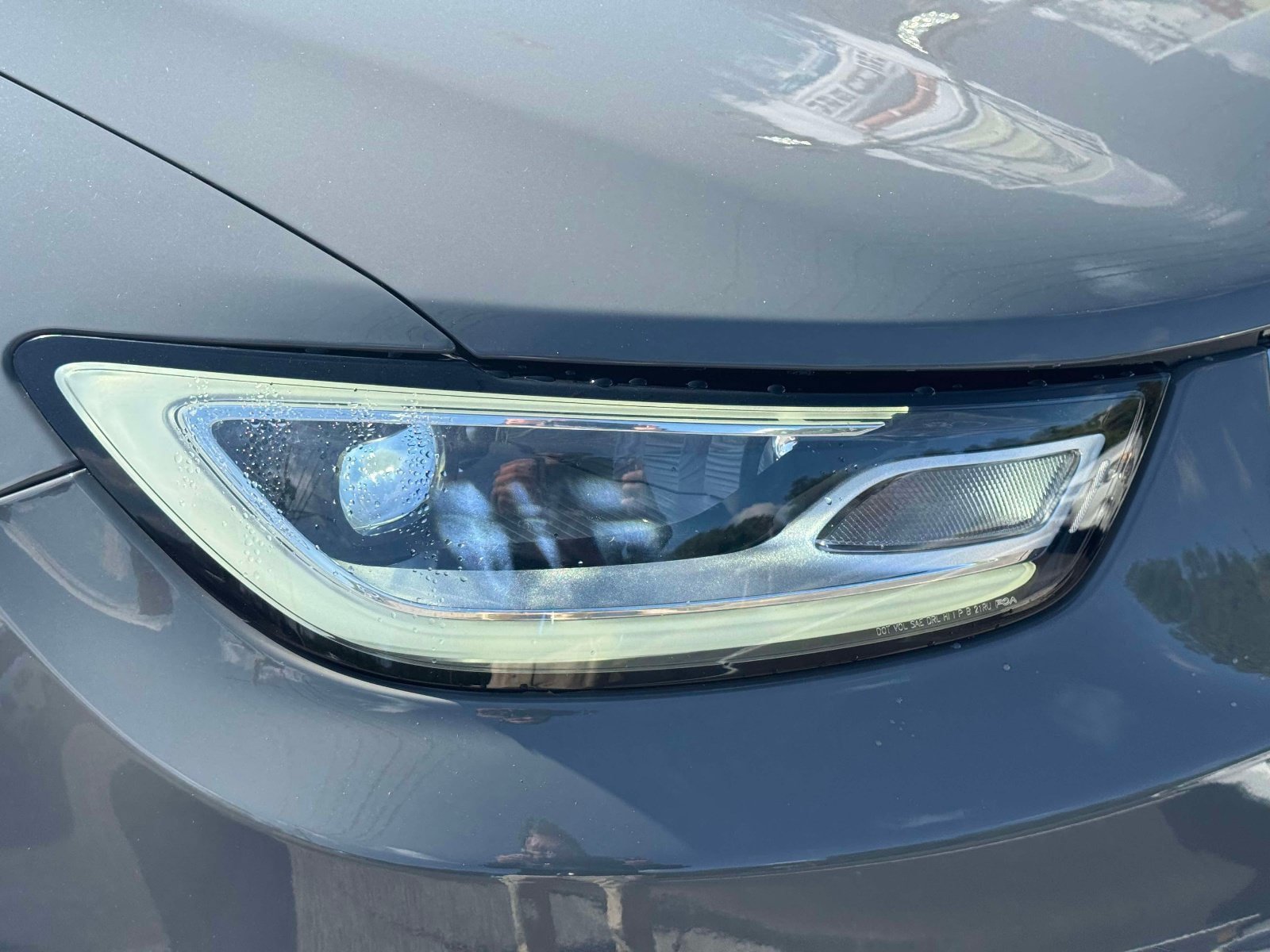 Used 2023 Chrysler Pacifica Limited FWD image 10