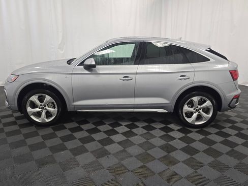 Certified 2025 Audi Q5 2.0T Premium Plus image 3