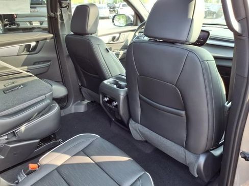 New 2026 Buick Enclave Sport Touring w/ Power Package image 23