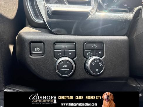Used 2024 GMC Sierra 1500 SLE AWD/4WD image 19