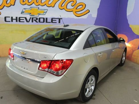 Used 2015 Chevrolet Cruze LT FWD image 8