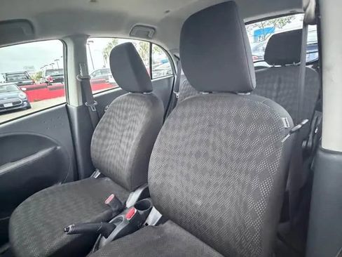 Used 2012 Mitsubishi i ES image 8