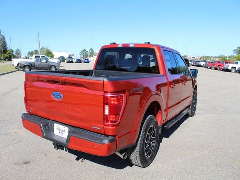 Used 2023 Ford F150 XLT w/ Equipment Group 302A High image 11