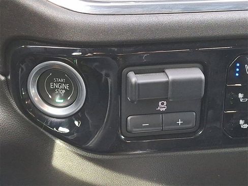 Used 2024 Chevrolet Silverado 3500 High Country w/ High Country Premium Package image 24