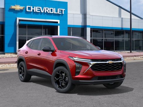New 2026 Chevrolet Trax LT image 7