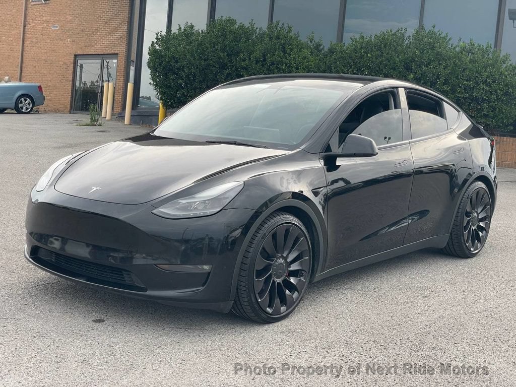 Used 2021 Tesla Model Y Performance AWD/4WD image 3