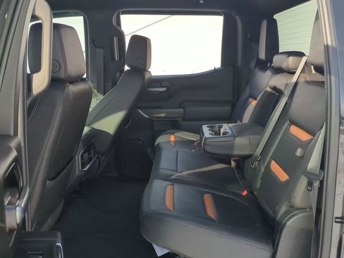 Used 2021 GMC Sierra 1500 AT4 image 17