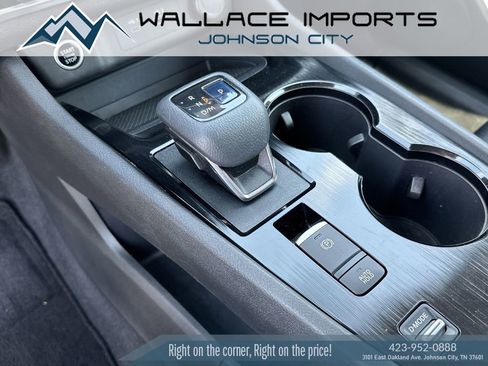 Used 2021 Nissan Rogue SV FWD image 16