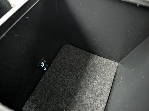 Used 2022 Toyota Tacoma SR image 29