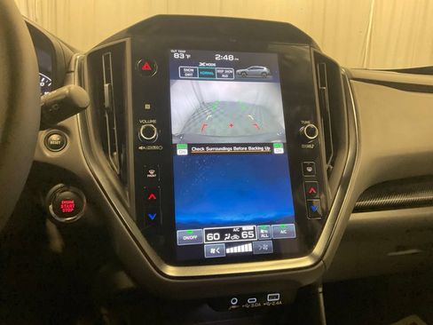 Used 2024 Subaru Crosstrek 2.5i Limited w/ Crosstrek Mirror Package AWD/4WD image 18