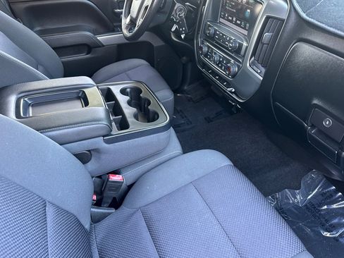 Used 2018 Chevrolet Silverado 1500 LT w/ All Star Edition AWD/4WD image 31