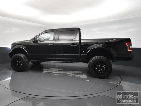 Used 2018 Ford F150 XLT w/ Equipment Group 302A Luxury RWD image 3