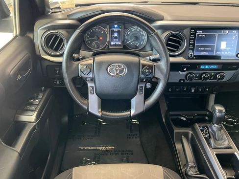 Used 2023 Toyota Tacoma TRD Sport w/ Technology Package RWD image 14