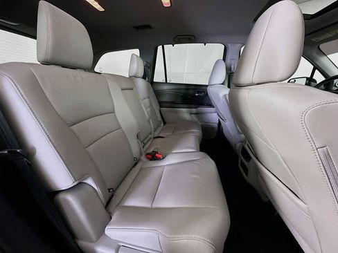 Used 2021 Honda Pilot Special Edition image 32