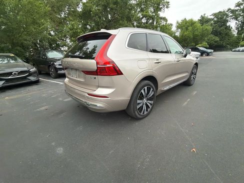Used 2023 Volvo XC60 B5 Plus AWD/4WD image 15