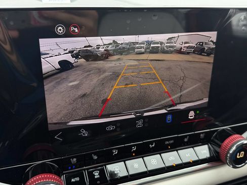New 2026 GMC Canyon AT4X AWD/4WD image 16
