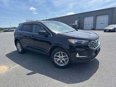 Used 2022 Ford Edge SEL w/ Convenience Package