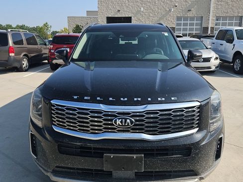 Used 2020 Kia Telluride S FWD image 1