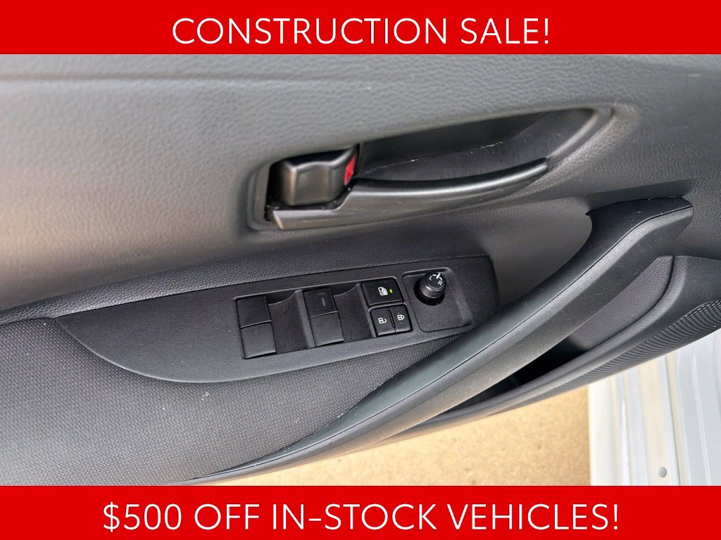 Used 2026 Toyota Corolla LE FWD image 10
