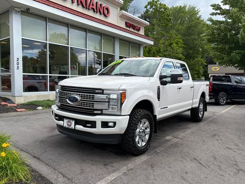 Used 2018 Ford F350 Platinum w/ Platinum Ultimate Package AWD/4WD image 2