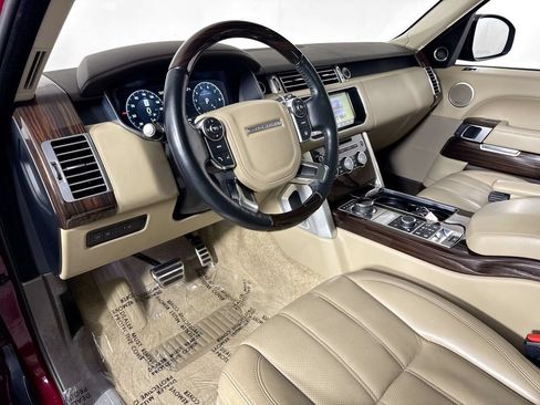 Used 2017 Land Rover Range Rover Supercharged AWD/4WD image 9