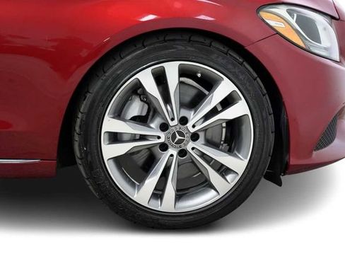 Used 2018 Mercedes-Benz C 300 Sedan image 8