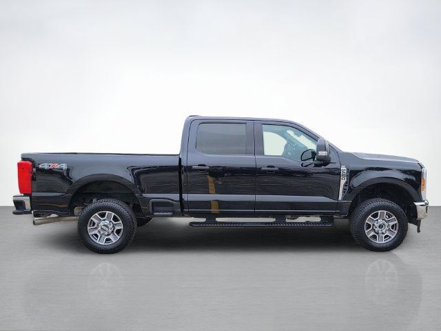 Certified 2025 Ford F250 XLT w/ Snow Plow Prep Package AWD/4WD image 2