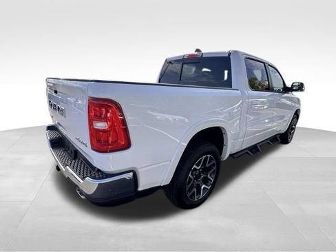 Used 2025 RAM 1500 Laramie AWD/4WD image 7