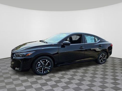 Used 2025 Nissan Sentra SV image 14